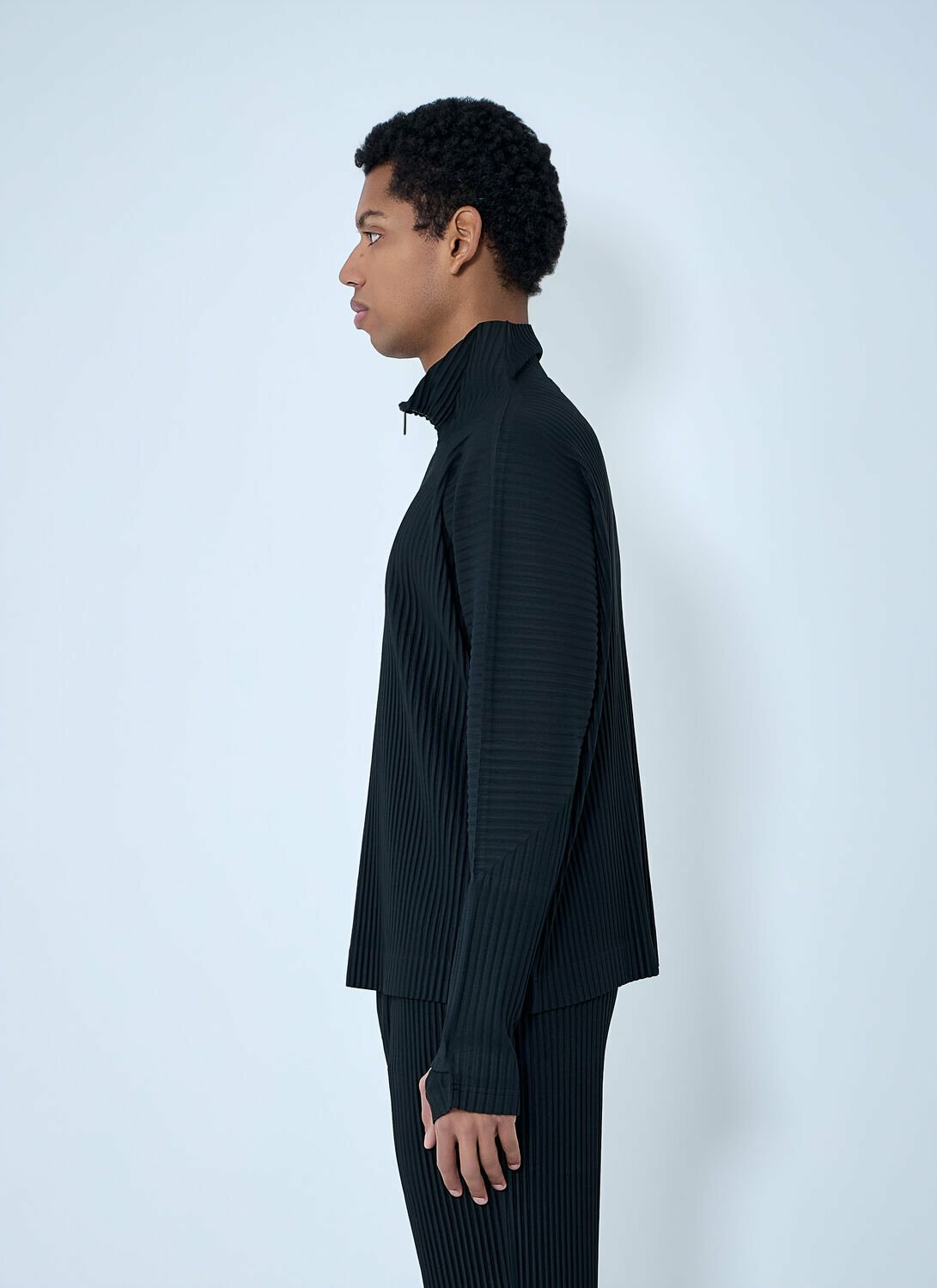 Homme Plissé Issey Miyake Pleated Half-Zip Pullover Sweater Homme