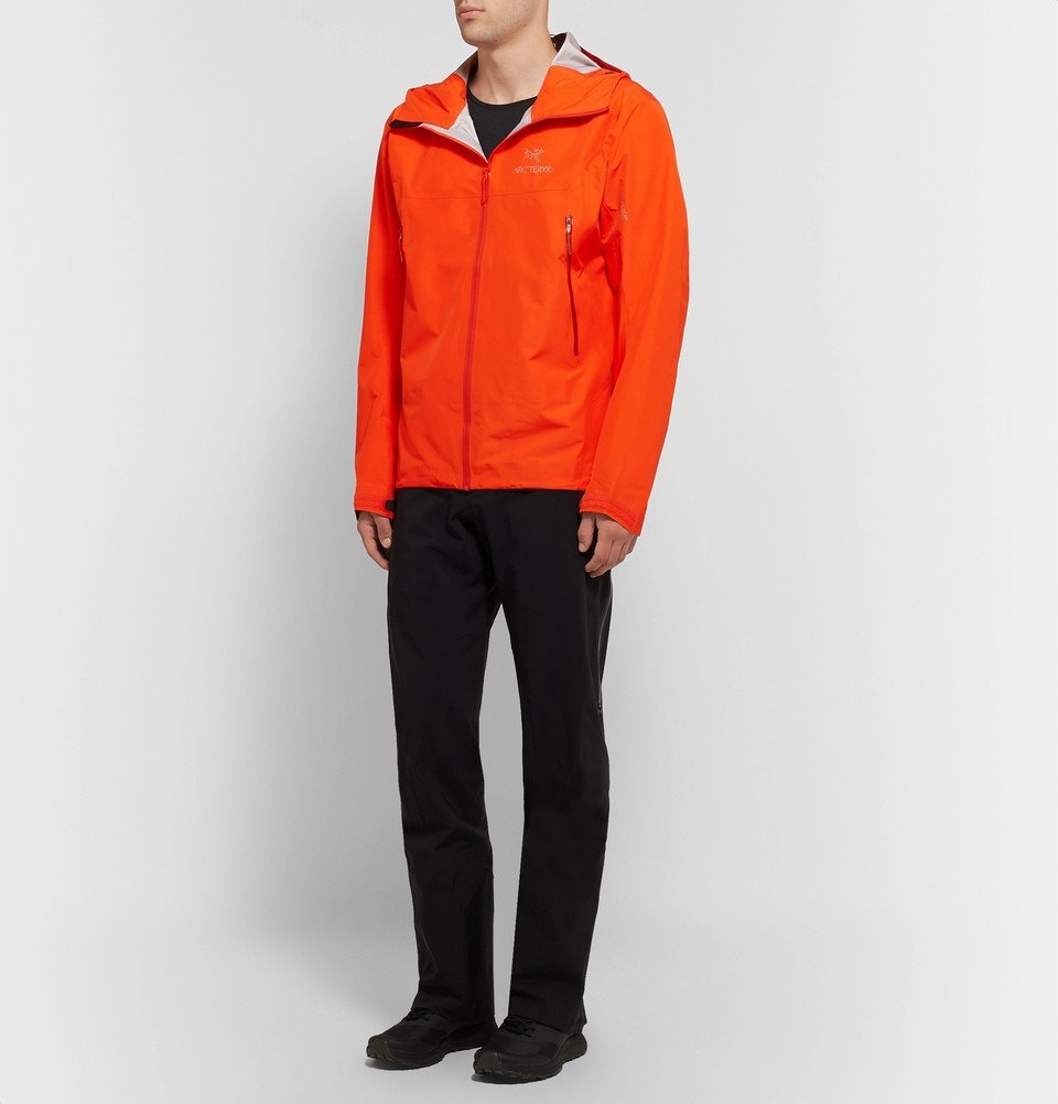 Arc'teryx - Beta LT GORE-TEX Pro Jacket - Men - Bright orange Arc