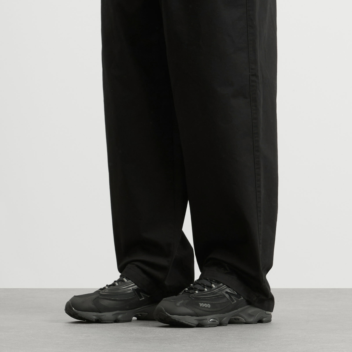 New Balance 1000 Sneaker in Black