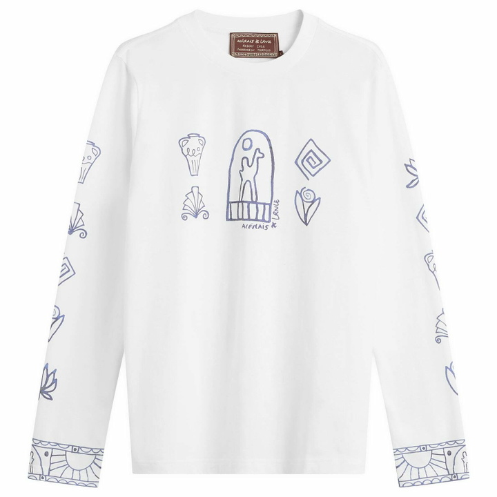 Photo: ALÉMAIS Women's Leela Long Sleeve T-Shirt in Cream