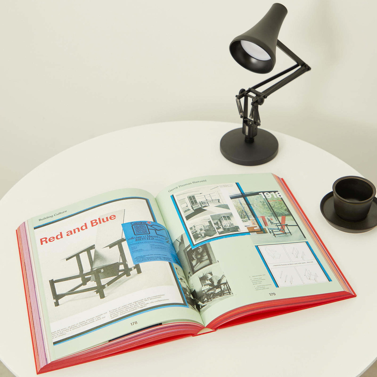 新品 Rizzoli Echoes: Cassina カッシーナ ブック 本 Rizzoli Echoes: Cassina. 50 Years of iMaestri in Ivan Mietton Rizzoli