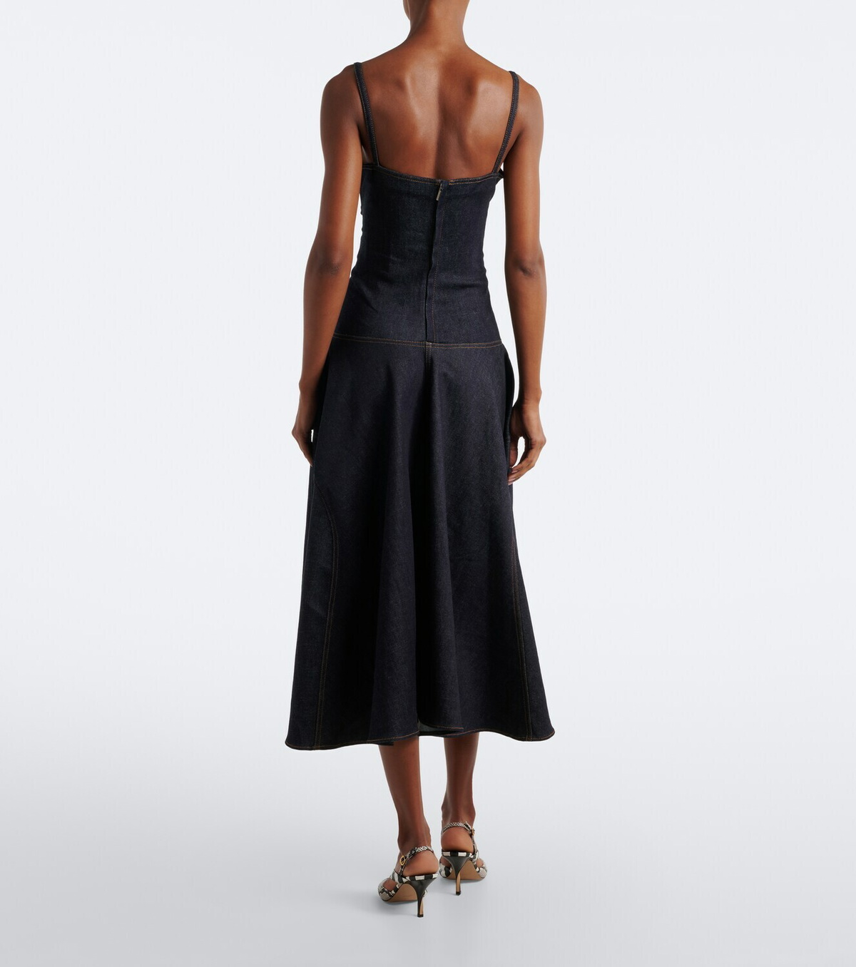 Jacquemus Pina de-Nîmes gathered denim midi dress