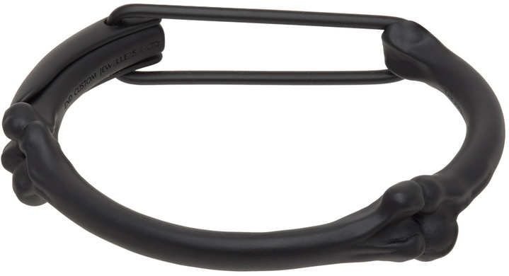 Photo: TAKAHIROMIYASHITA TheSoloist. Black Bone Shaped Clip S Bracelet