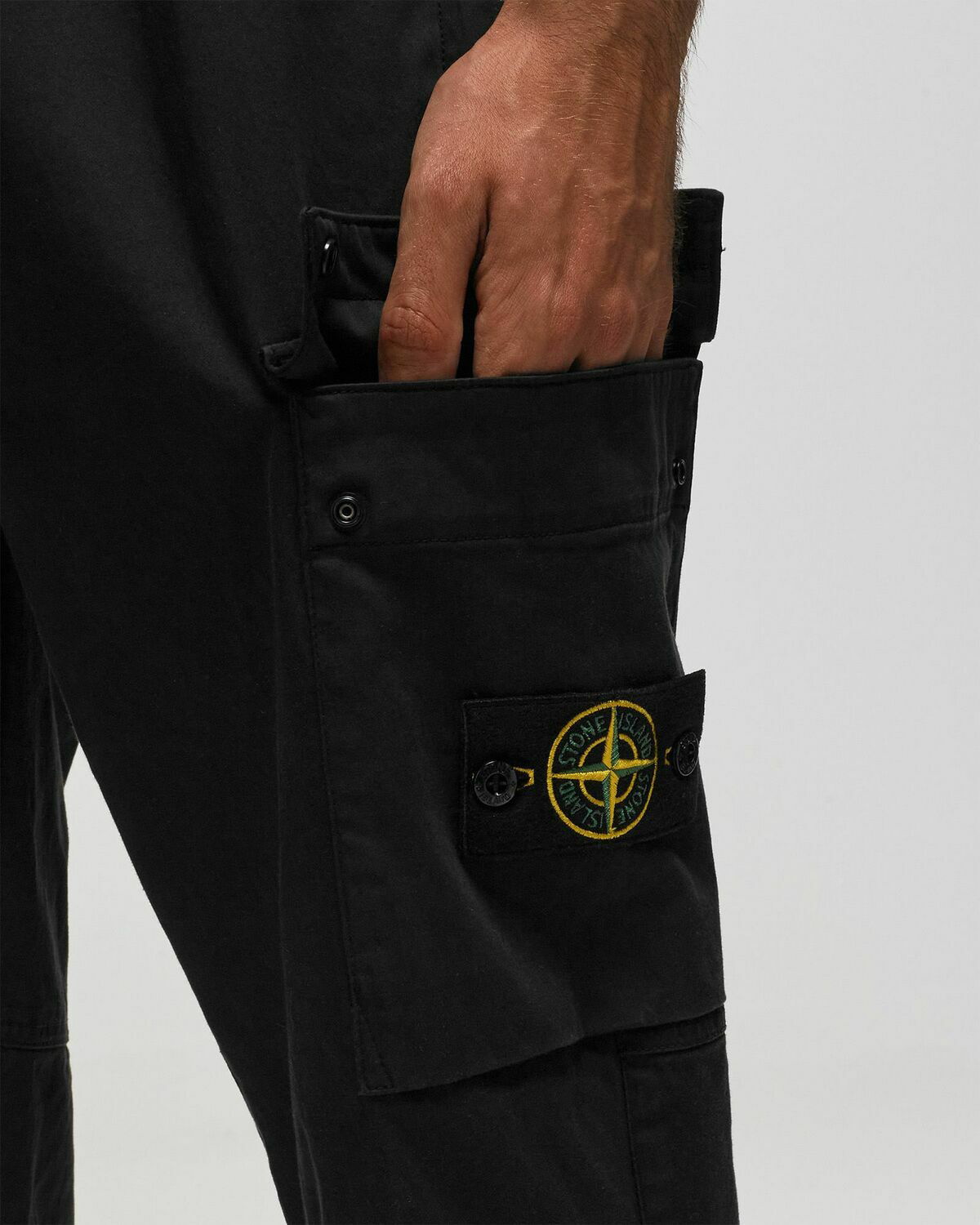 Stone Island Pants Stretch Cotton Wool Satin, Garment Dyed Black - Mens -  Cargo Pants