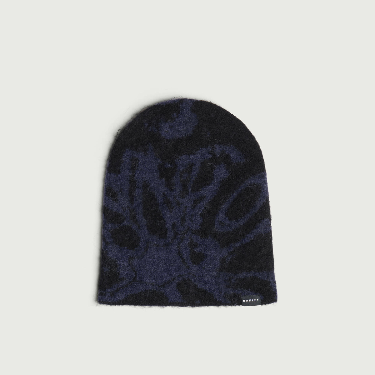 Oakley Men's Brushed Graphic Beanie in Pitch Black/Graphite