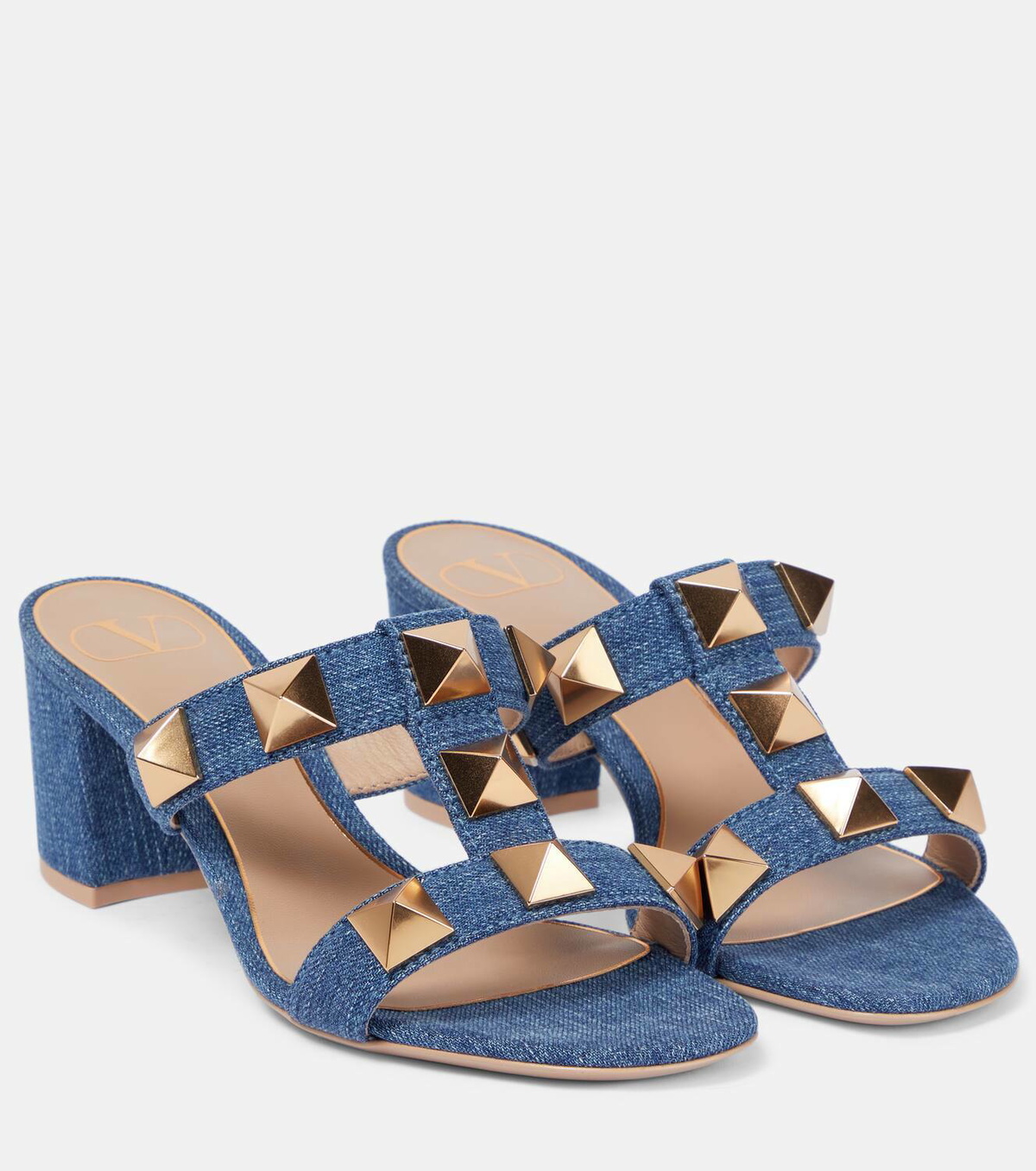 VALENTINO GARAVANI ◆ Roman Stud Denim Sandals Valentino Garavani Roman Stud denim sandals Valentino Garavani