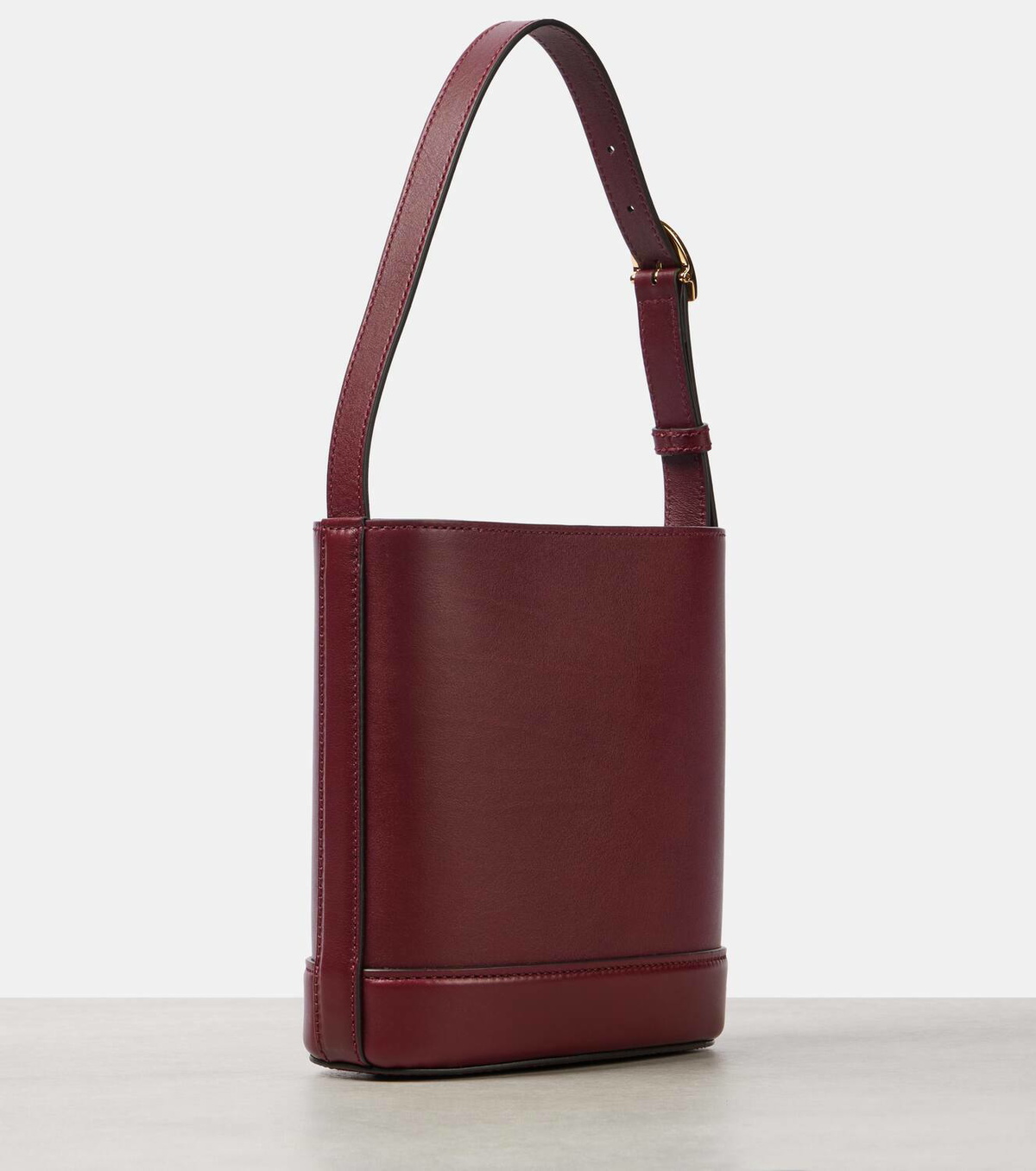Gucci Gucci 73 Small leather bucket bag