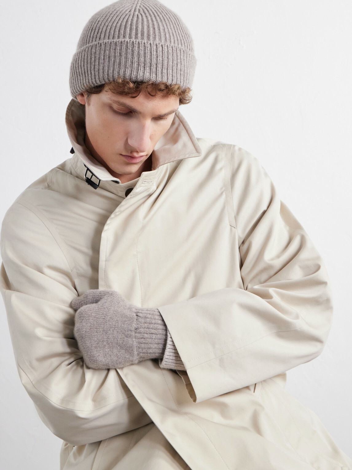 Johnstons of Elgin - Ribbed Gloves and Beanie Cashmere Set