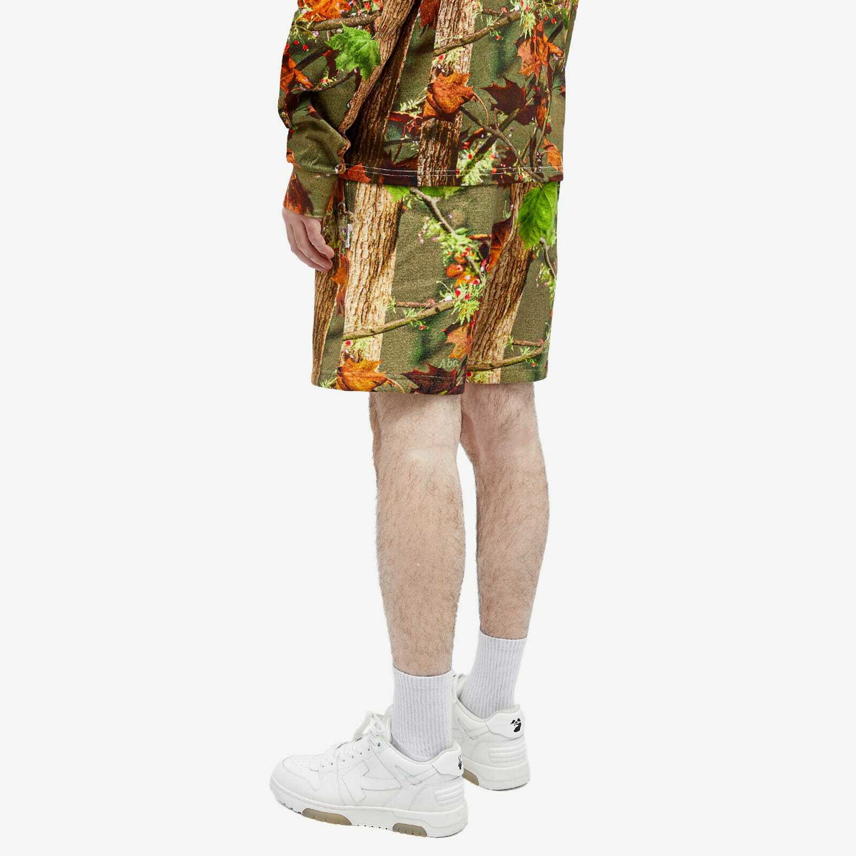 Advisory Board Crystals Men's 123 Sweat Shorts in Camo