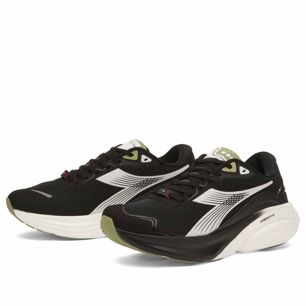 Diadora Men's Atomo Star Sneaker in Black/White/Sage