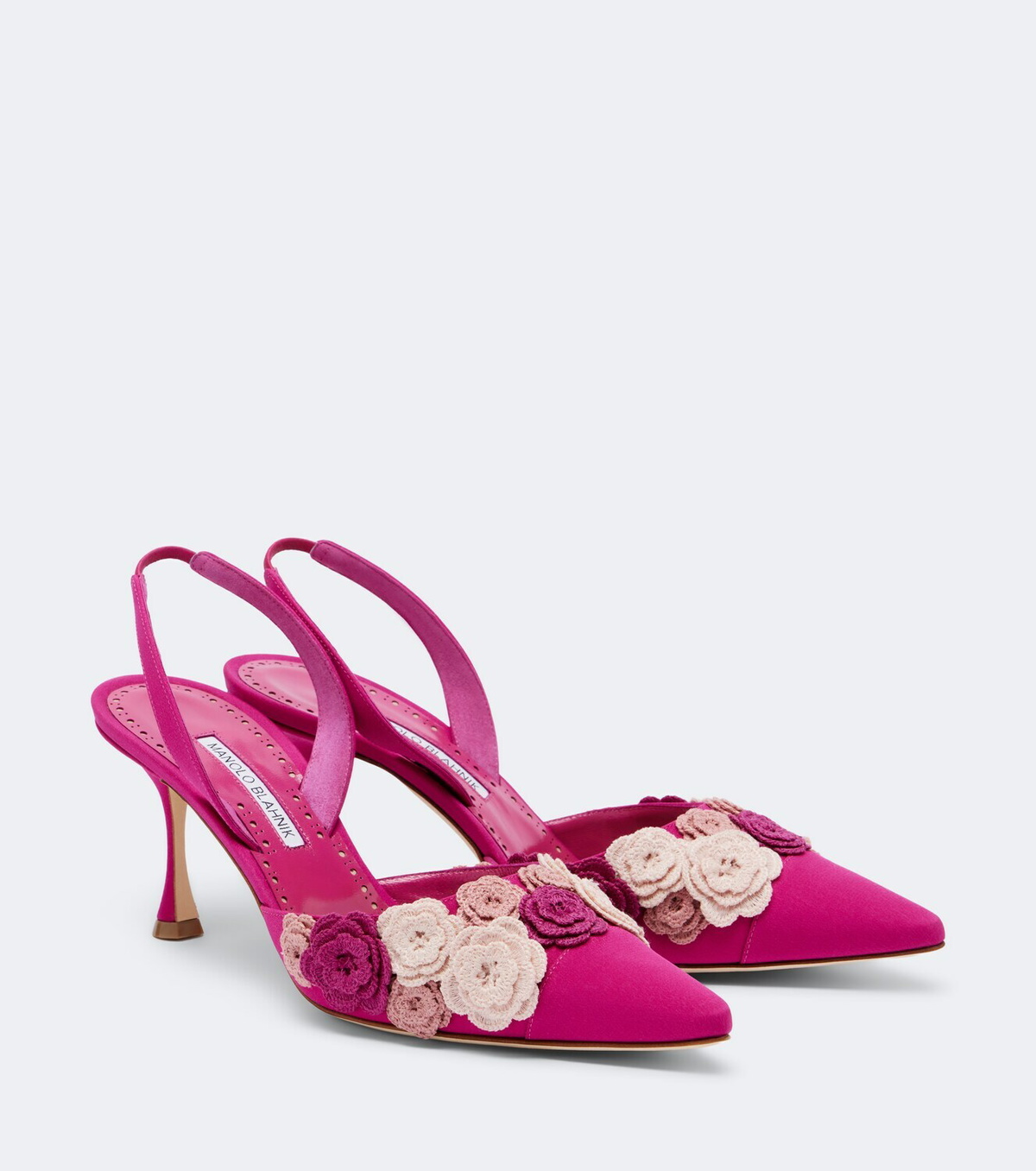Manolo Blahnik Svemuta floral-appliqué slingback pumps