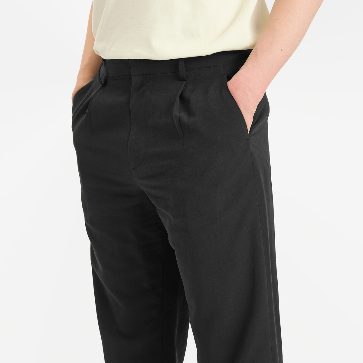 Auralee Men's Light Cotton Wool Viyella Slacks in Black Auralee