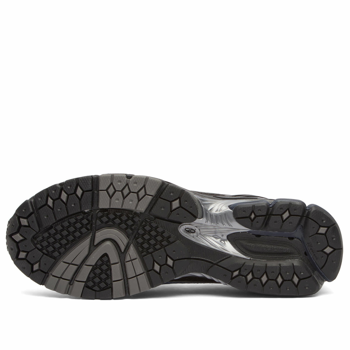 New Balance 1906L Sneaker in Black Cement