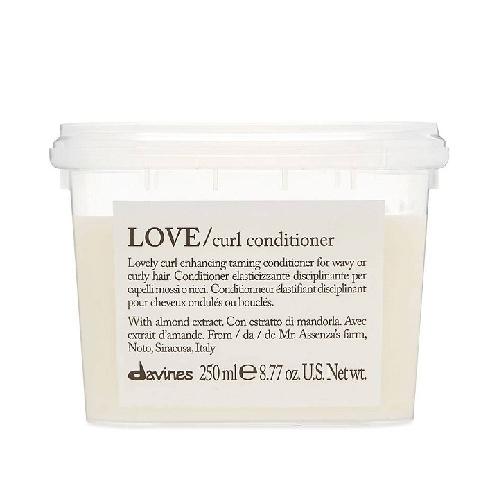 Photo: Davines LOVE Curl Conditioner