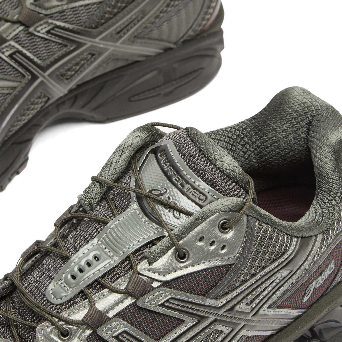 Asics x Unaffected Gel Nimbus 10.1 Sneaker in Gunmetal/Black