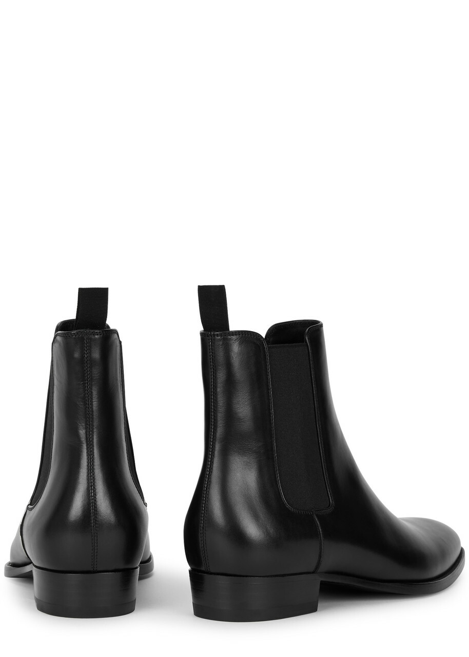 Saint Laurent Wyatt 30 Leather Chelsea Boots Black Saint Laurent Saint Laurent Wyatt 30 Leather Chelsea Boots Black Saint Laurent