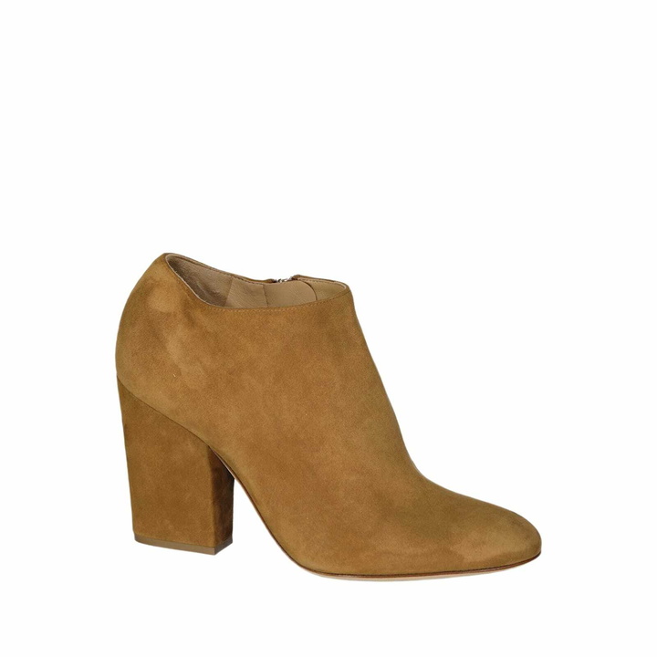Photo: Sergio Rossi Leather Ankle Boots