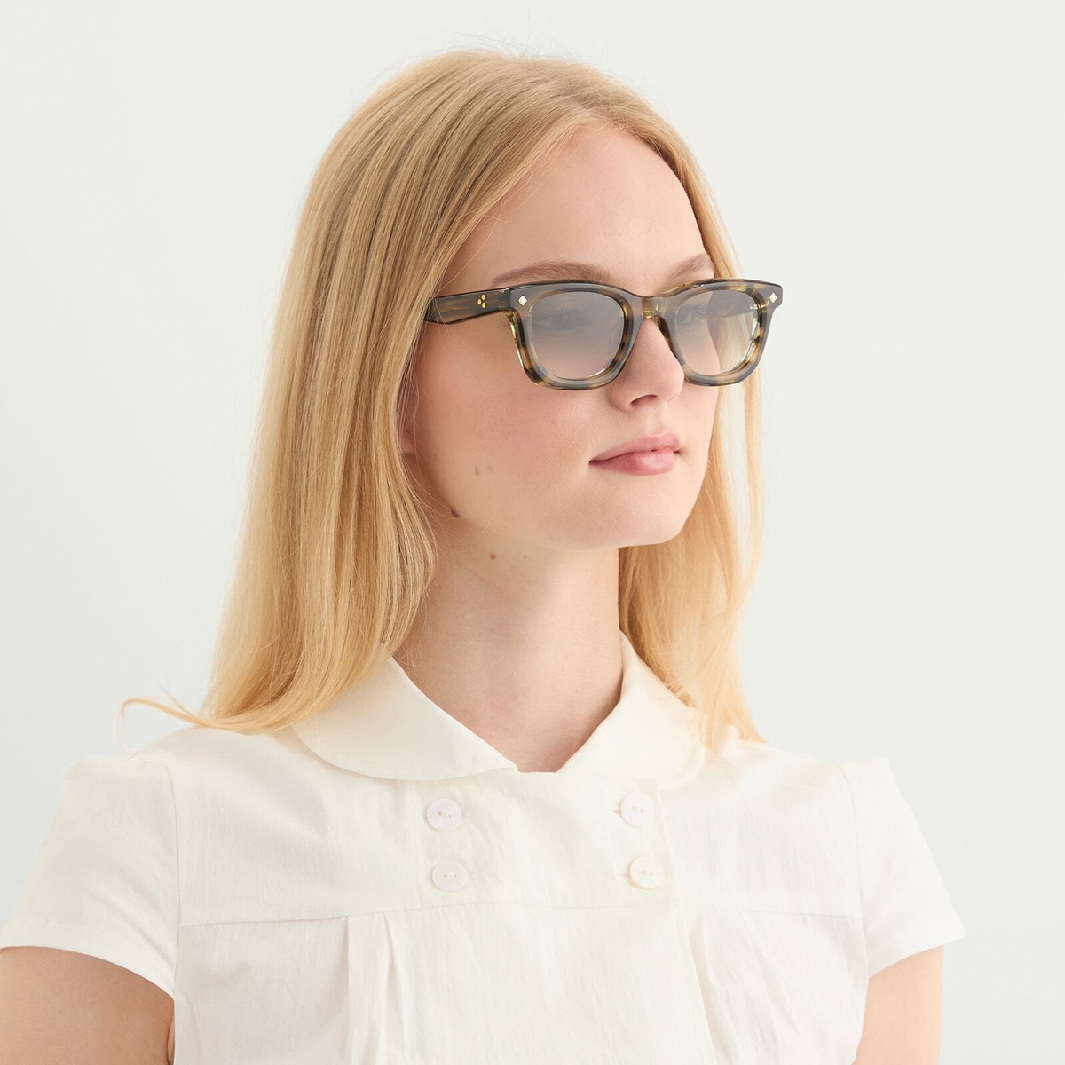 Lunetterie Générale Forever Young Sunglasses in Olive/Gold 