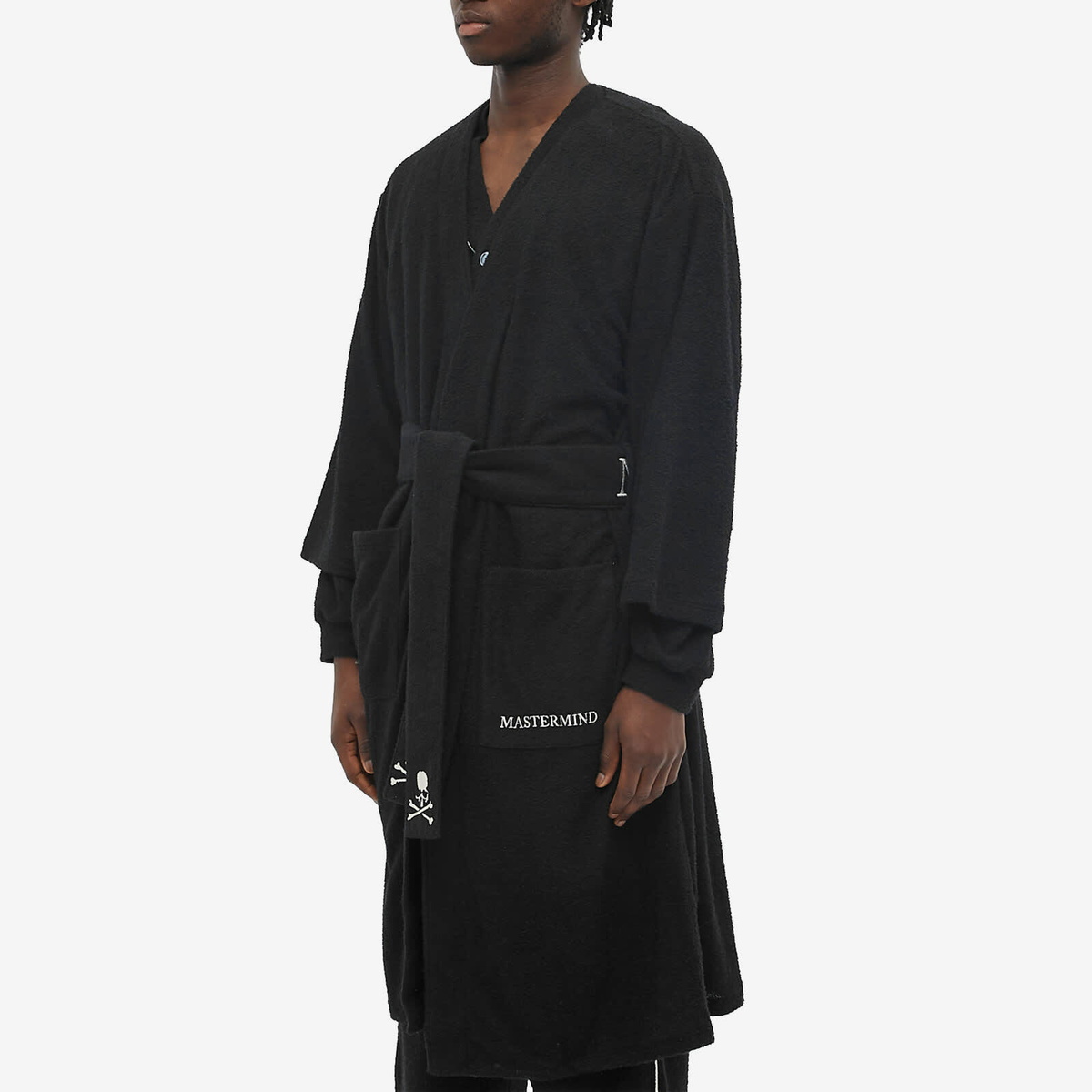 Skull Night Robe MASTERMIND WORLD Men's Skull Robe in Black MASTERMIND WORLD