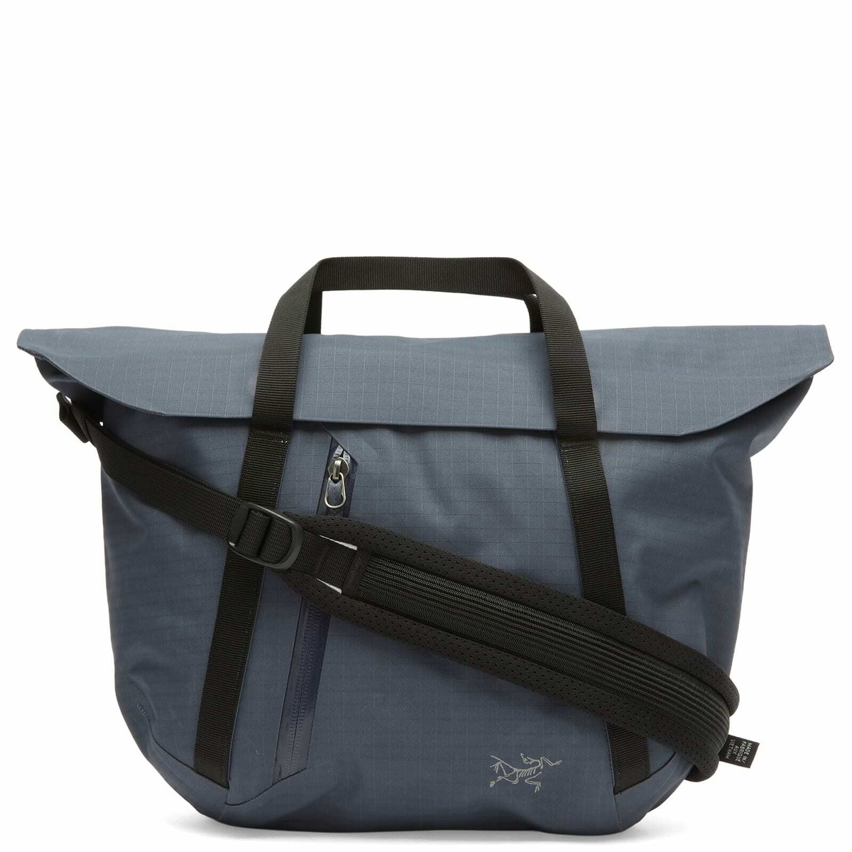 Arc'teryx Men's Granville Shoulder Bag in Dark Stratus Arc'teryx