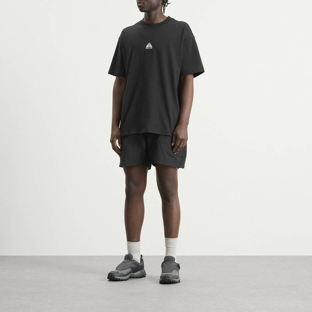 Nike Men's ACG Dolomiti Shorts in Black/Black/Summit White