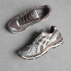 Asics GEL-KAYANO 12.1 Sneaker in Cocoa Powder/Cream