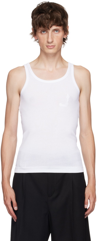 Photo: JACQUEMUS White La Casa 'Le débardeur Pesco' Tank Top