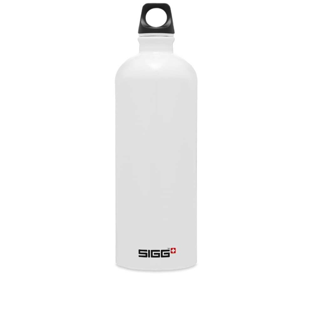 Photo: SIGG Traveller Bottle 1L in White
