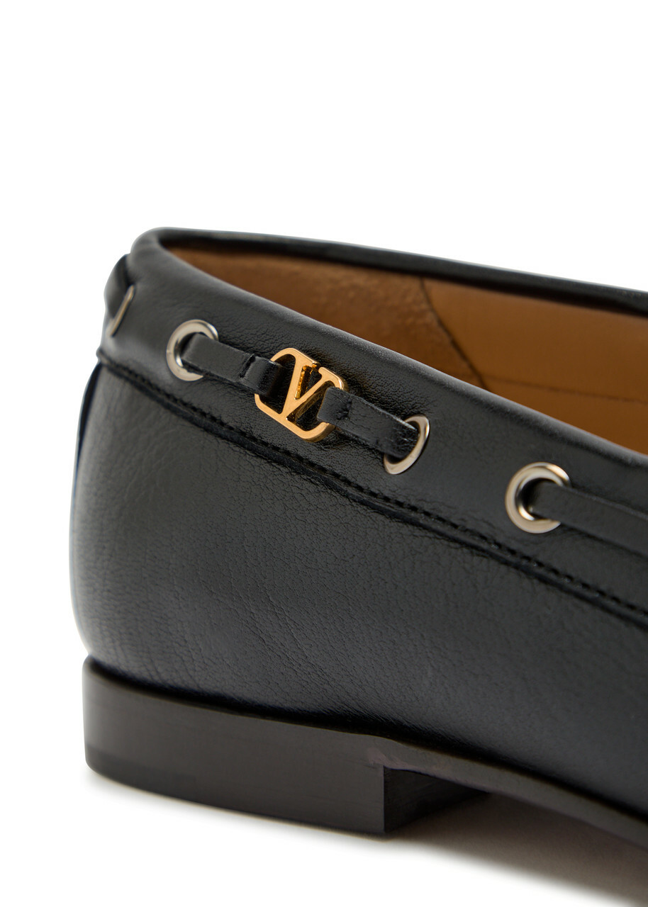 Valentino Garavani Palm Avenue Grained Leather Loafers Black