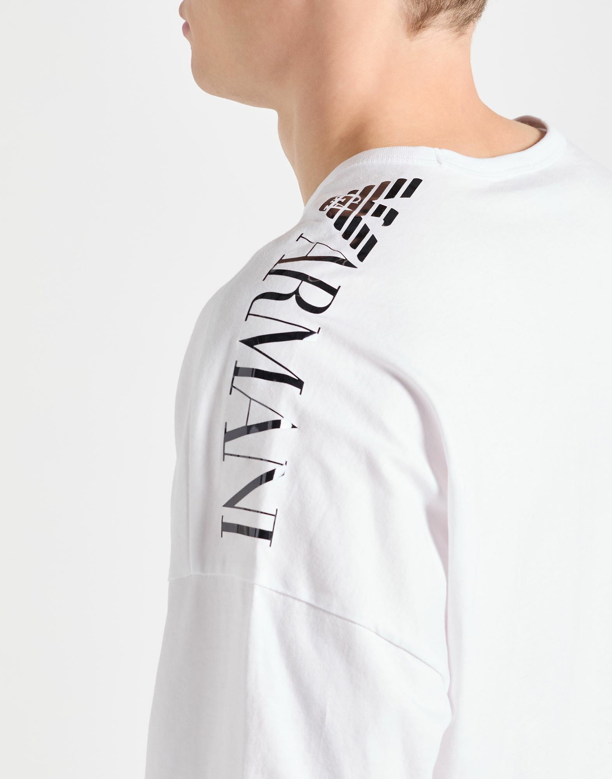 Ea7 Mens T-shirt in White