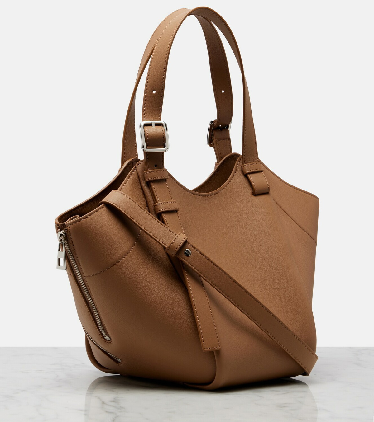 Loewe Hammock Flip Medium leather tote bag