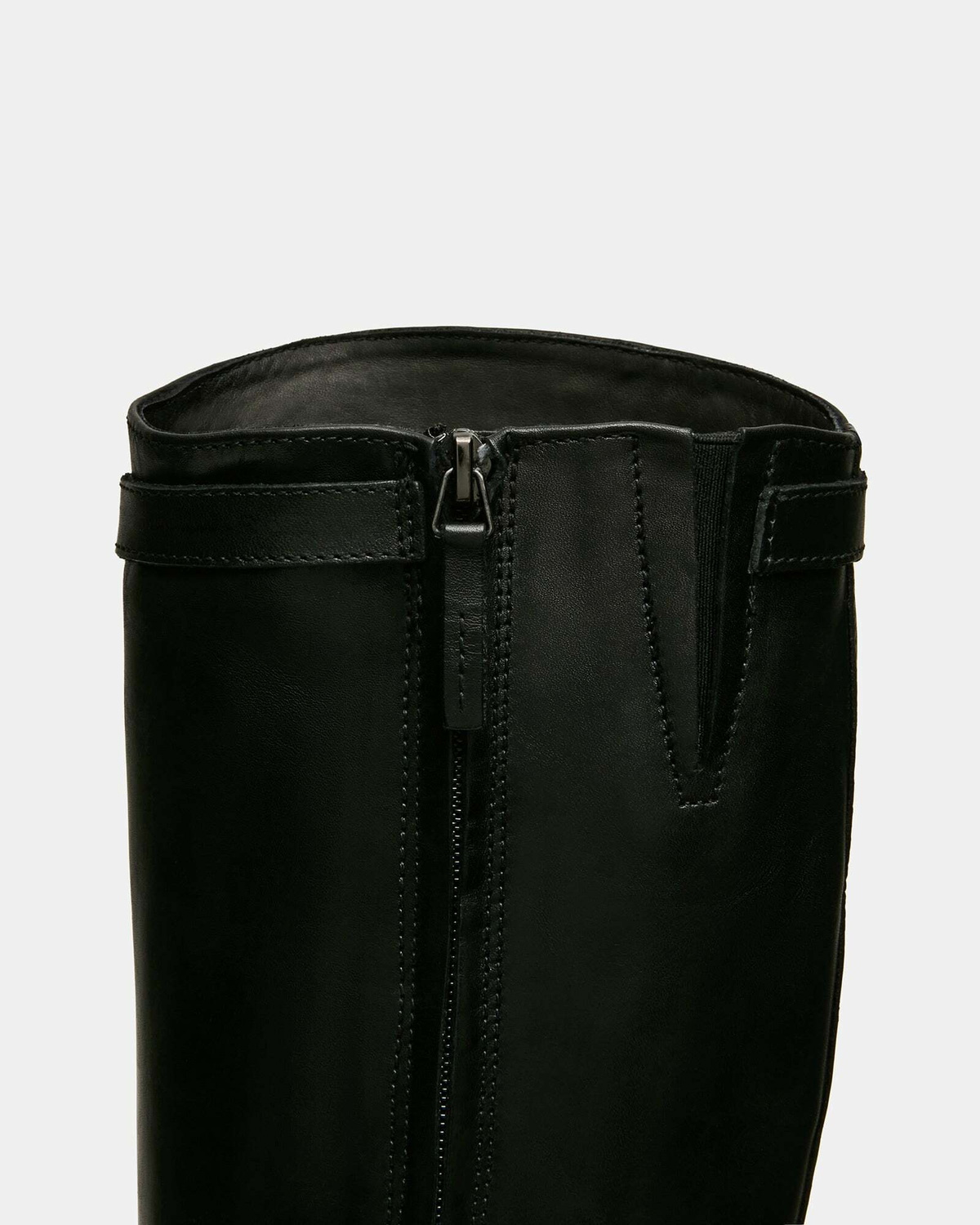Steve Madden Bexley Boots in Black