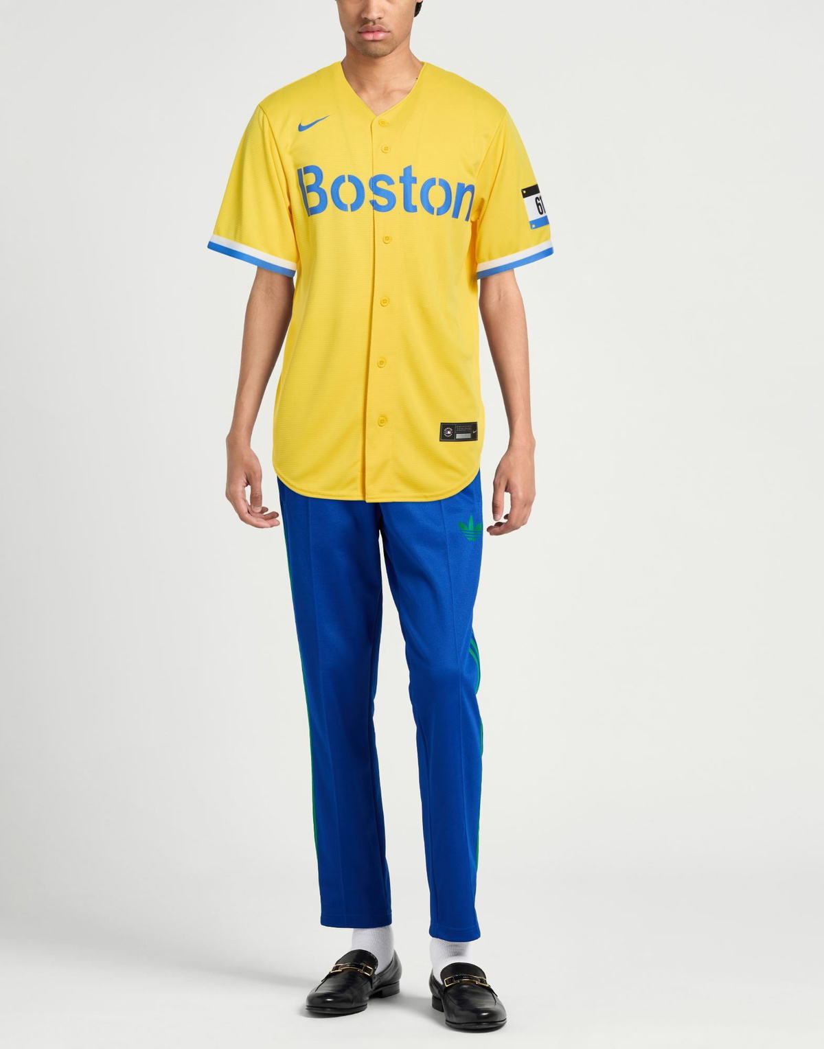 Nike Mens T-shirt in Yellow