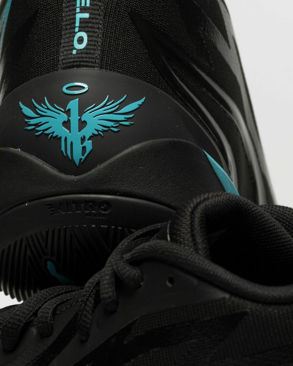 Puma Mb.02 Black Basketball/High & Midtop Puma