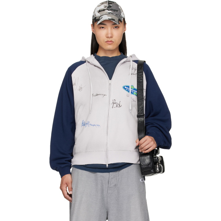 Photo: Balenciaga White Raglan Zip-Up Hoodoe