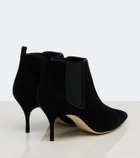 Manolo Blahnik Dildi suede ankle boots