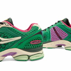 Saucony x Jae Tips Triumph 4 Sneaker in Green