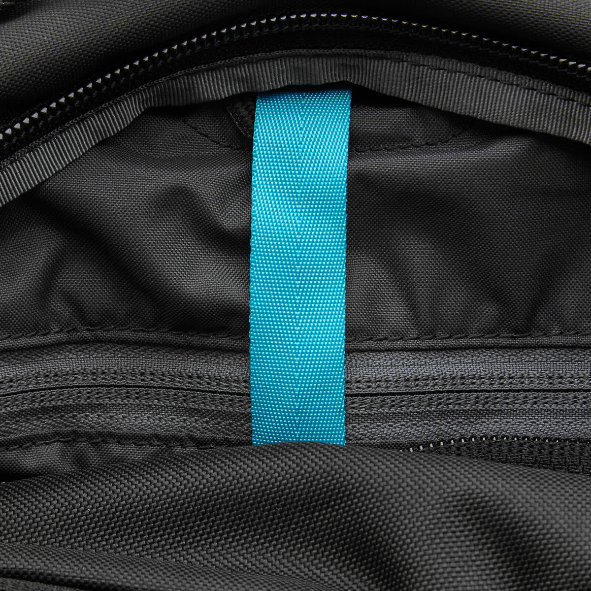 Arc'teryx Men's Mantis 26 Backpack in Black 