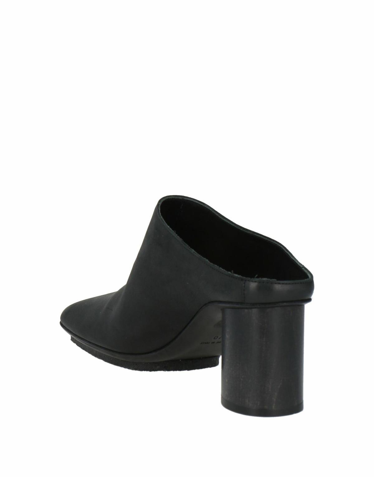 Uma Wang Womens Mules & Clogs in Black