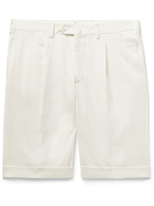 Photo: DE PETRILLO - Slim-Fit Pleated Cotton-Blend Twill Bermuda Shorts - White
