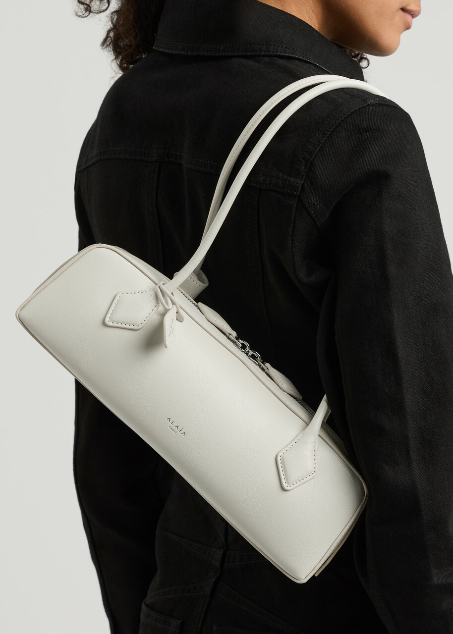 Alaïa Le Teckel Medium Grained Leather Shoulder bag - Ivory - One Size