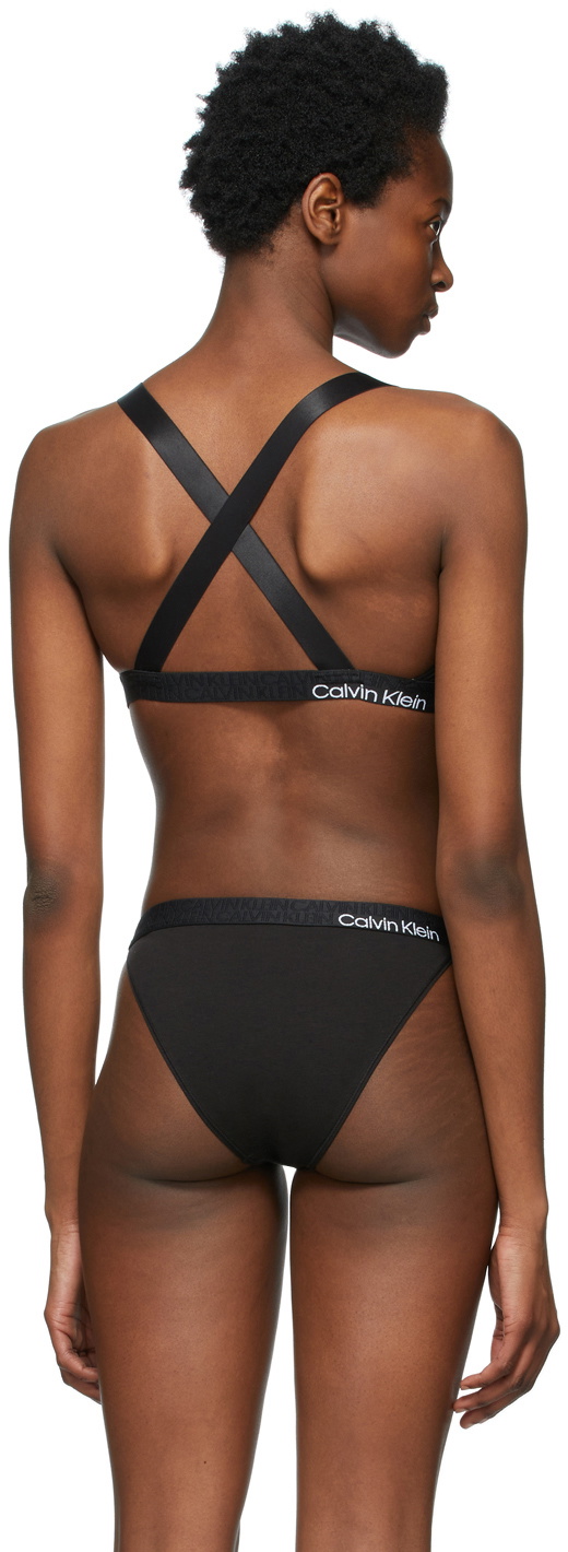 Calvin Klein Womens Reconsidered Comfort Unlined Triangle Bralette :  : Clothing, Shoes & Accessories