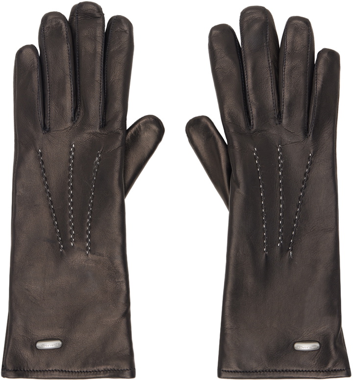 Photo: OUR LEGACY Black Her Gloves