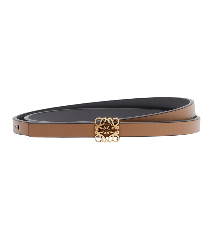 Photo: Loewe Anagram leather belt