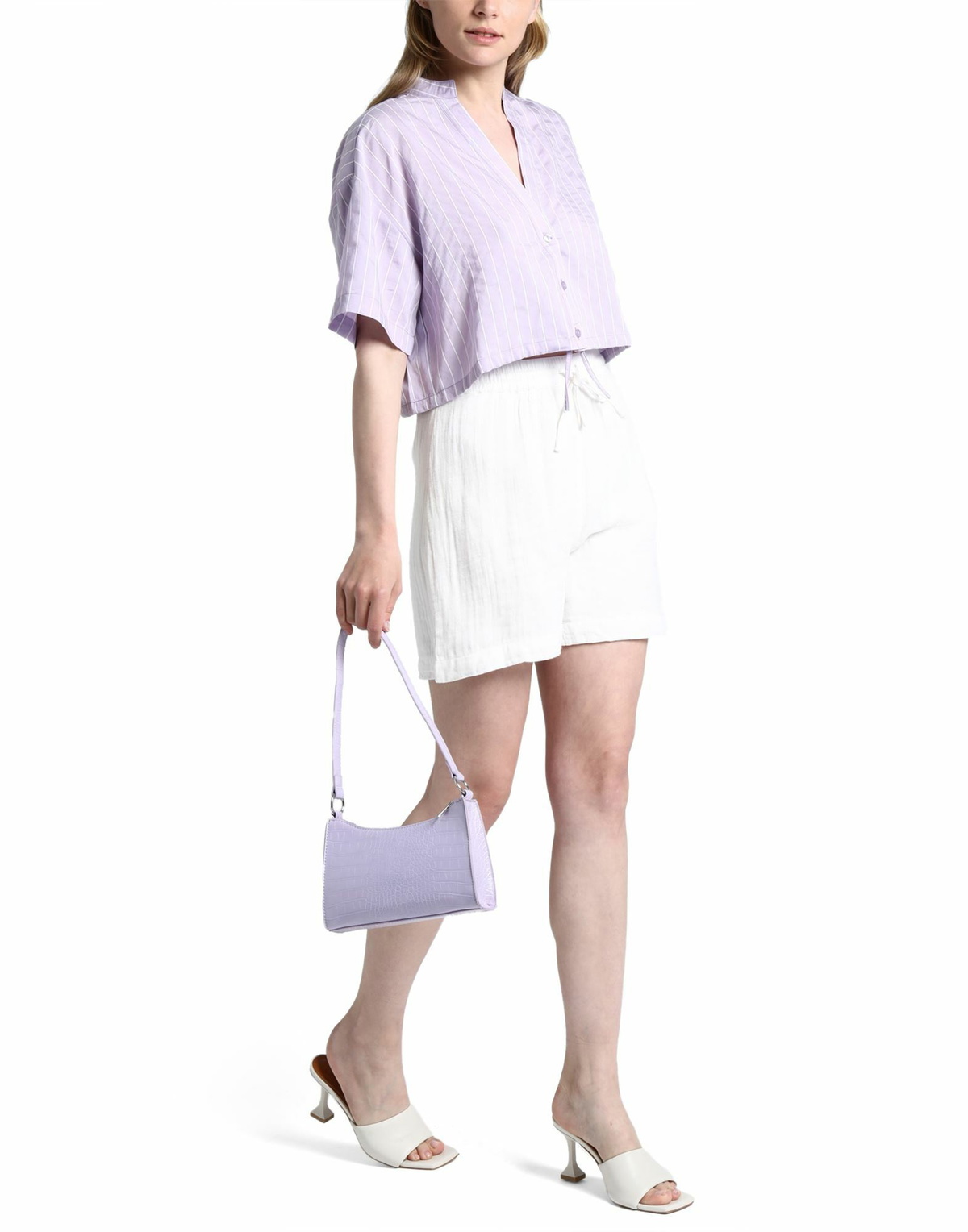 Pieces Womens Shorts & Bermuda Shorts in White