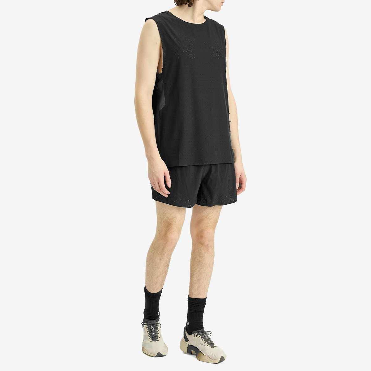 Y-3 M RUN TANK(MEN) 完売モデル M RUN TANK(MEN)(M Black): Y-3｜WILDSIDE YOHJI YAMAMOTO [Official