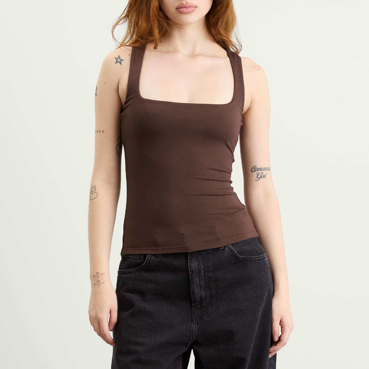 SKIMS Women's Smooth Layers Square Neck Tank Top in Espresso