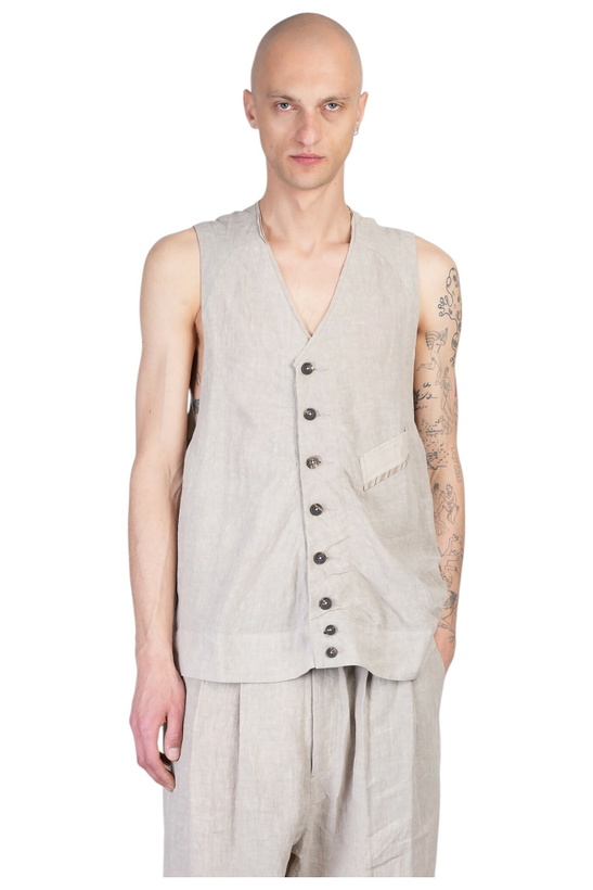 Photo: Ziggy Chen Vest In Beige Linen