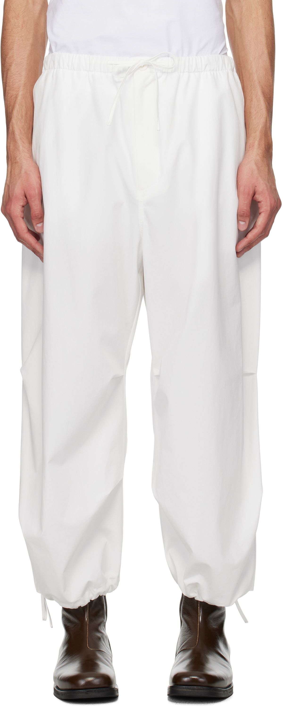 AMOMENTO White Drawstring Capri Trousers