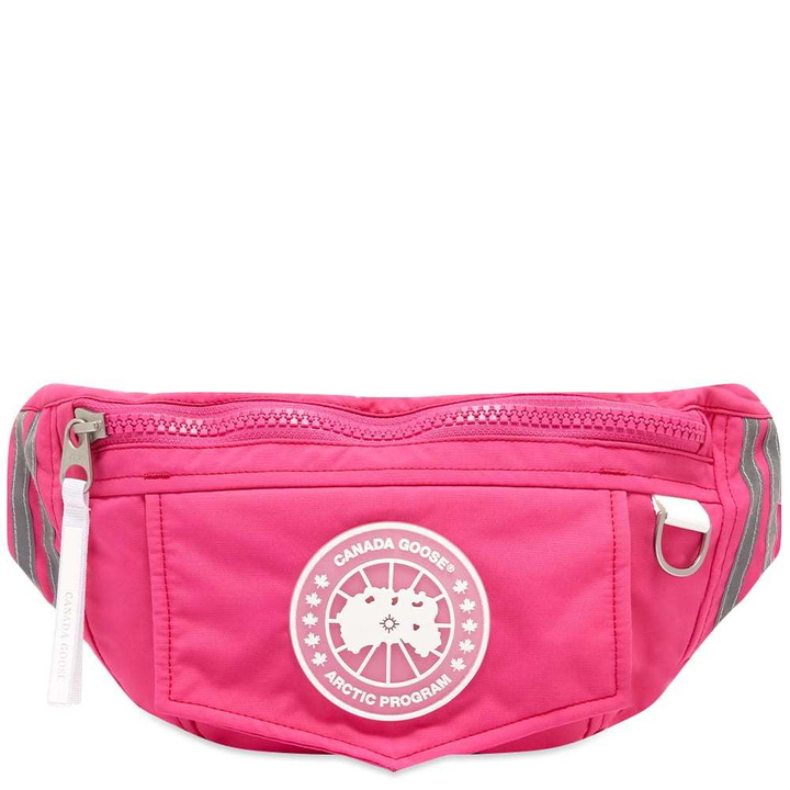 Photo: Canada Goose Logo Waist Bag